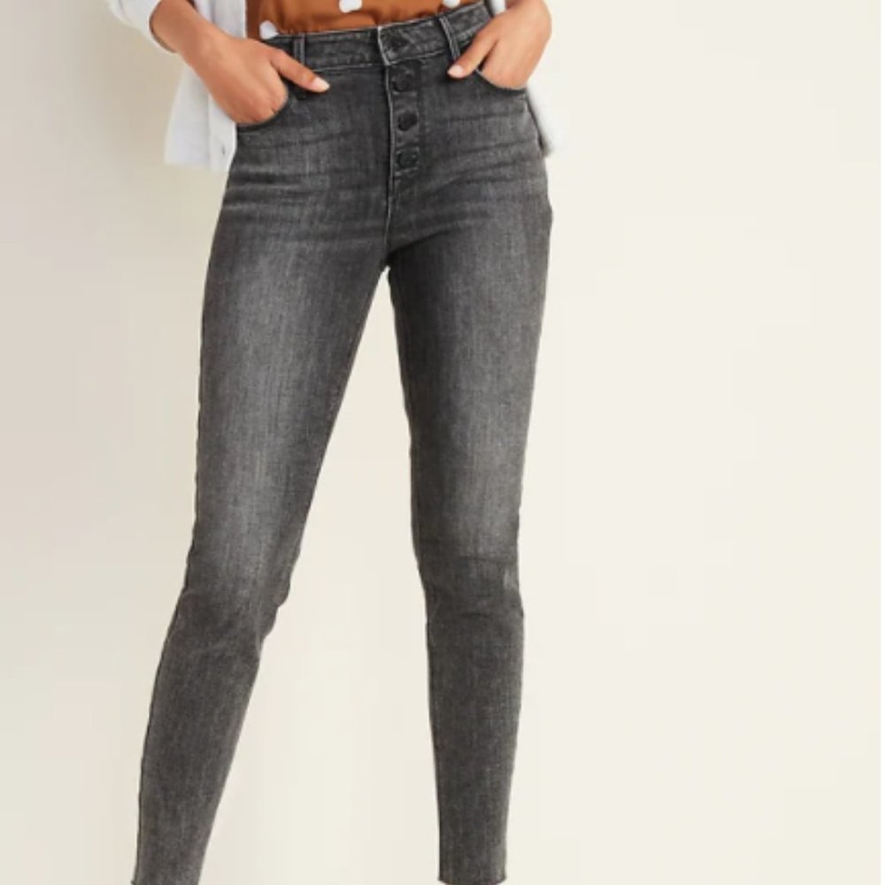 NWT Old Navy High-Waisted Button-Fly Rockstar Jean